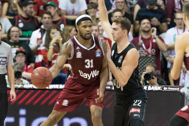 队逼到了 队逼到了