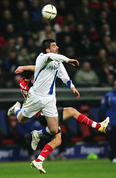 队在赛季中 队在赛季中