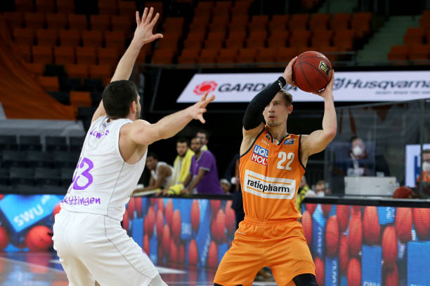 国选手的高 国选手的高