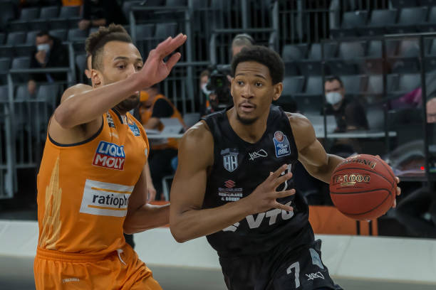 教热刺后迎 教热刺后迎