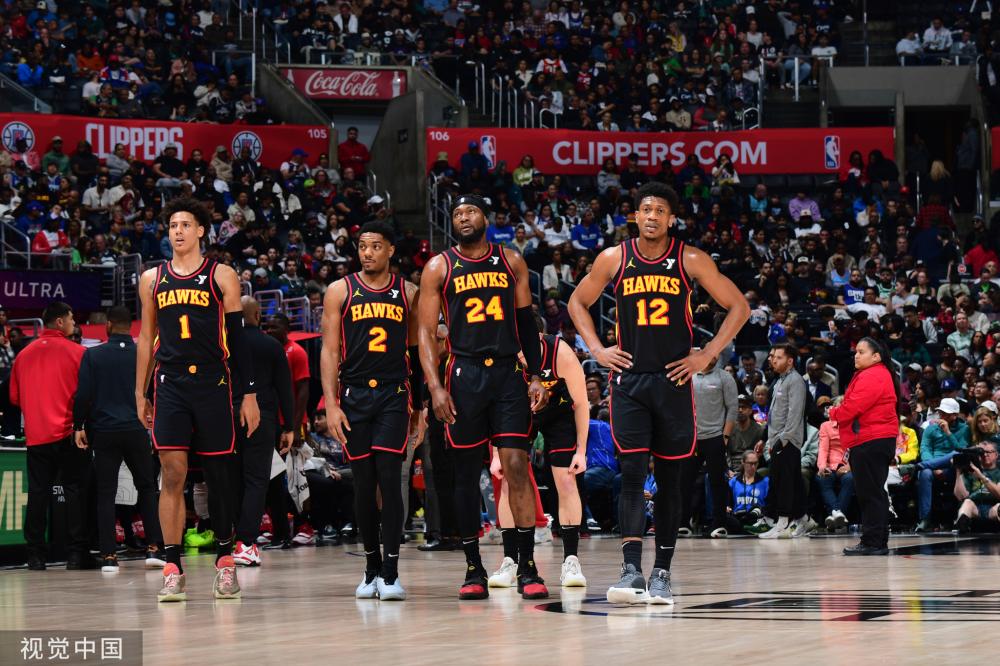 大批粉丝在 大批粉丝在